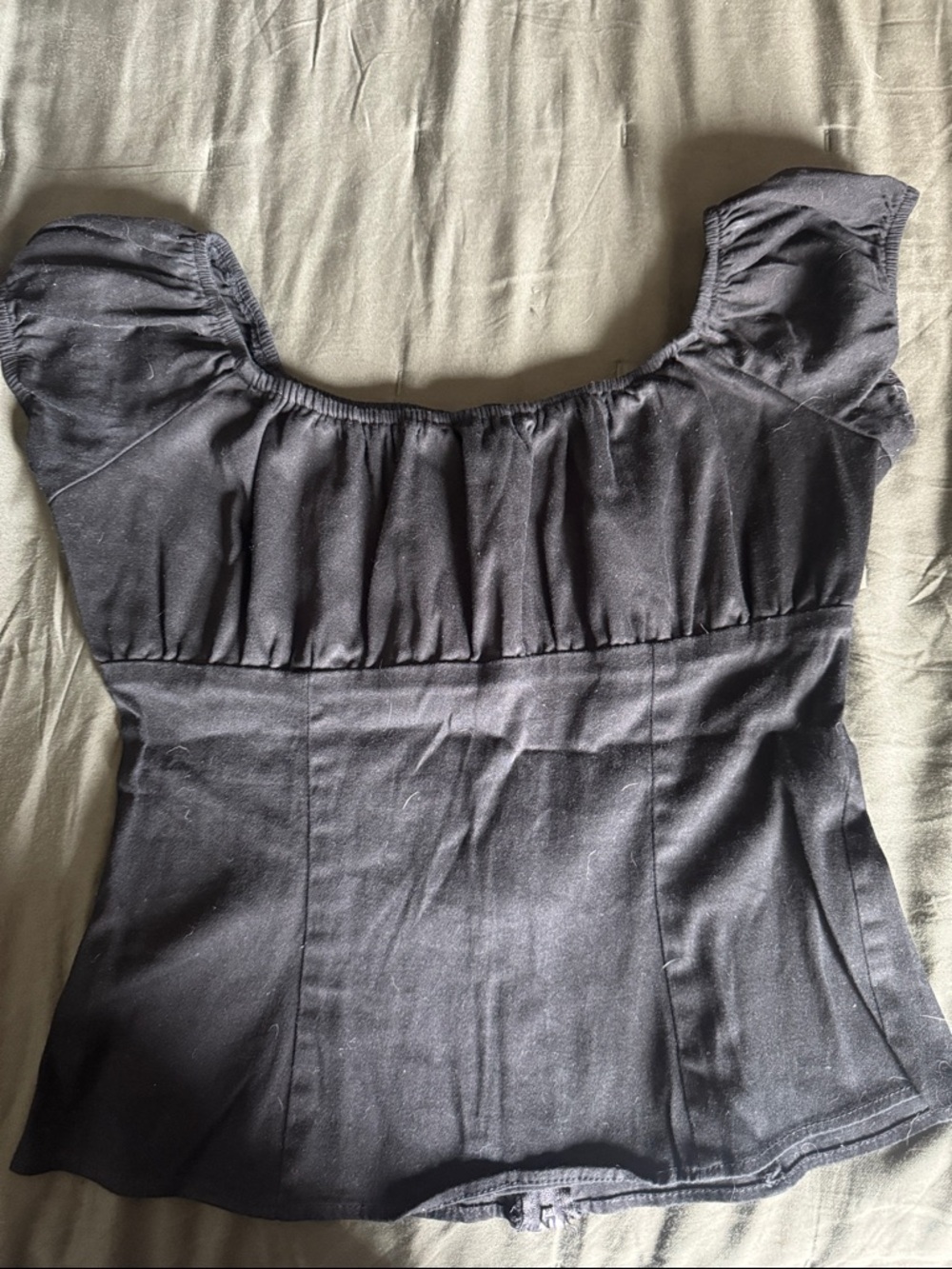Pinup Couture peasant top